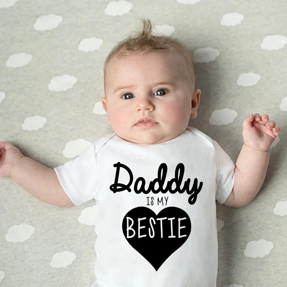 Daddy Is My Bestie Cute Baby B - Baby Clothing Gender Neutral recensie en prijs
