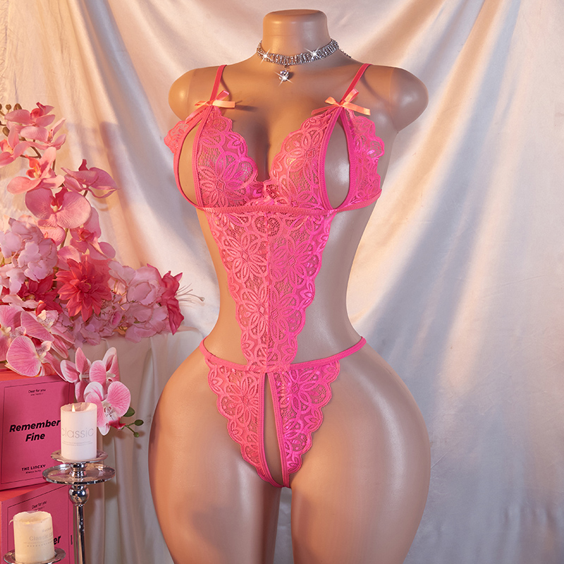 One-piece Hollow Rose Lace Tra - Baby Clothing Bundles recensie en prijs