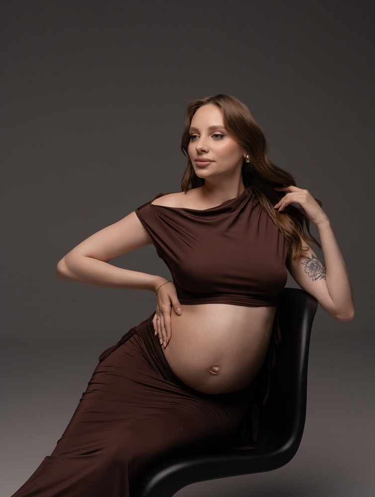 Two Piece Maternity Dress Phot - Baby Clothing Bundles recensie en prijs